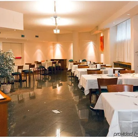 Bb Hotels Smarthotel Re Milano Nord 
